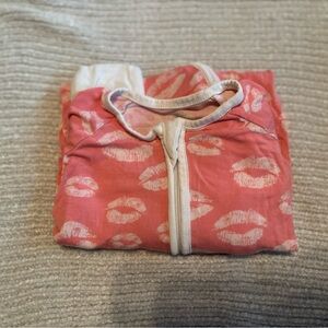 Little Sleepies Pink Kiss Print Kids Pajamas